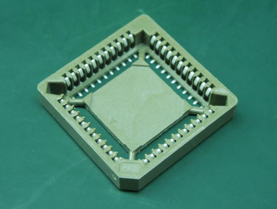 HS-701  PLCC SMT ����