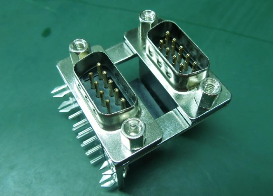 D-SUB �p��̥9����(du��)9��